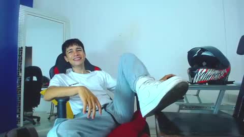 zack online show from January 10, 12:06 am