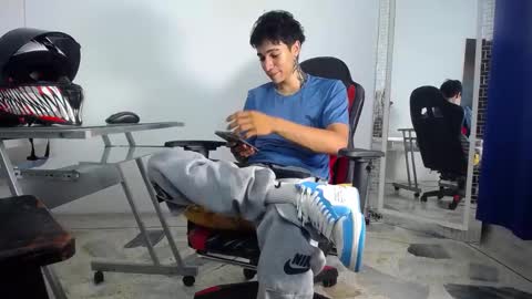 zack online show from January 15, 8:26 pm