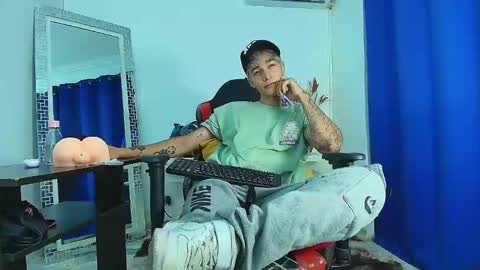 zack online show from February 24, 9:09 pm