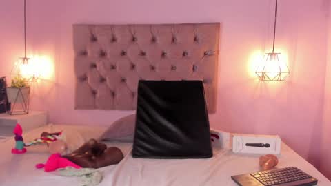 zafira online show from December 31, 2:25 pm