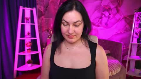 Snapshot of zafiramoonn chatting on March 11, 5:52 pm Zafiramoonn online show from March 11, 5:52 pm