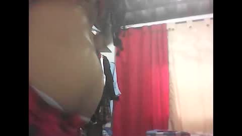 Zafiro online show from December 14, 10:25 pm