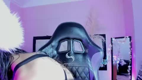 zahara___1 online show from June 21, 4:15 am