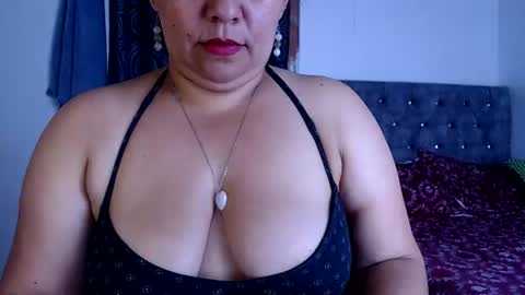 Zahi ... wants to play with everyone...yessss online show from July 27, 3:41 pm