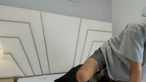 zahir_ashar online show from October 15, 11:10 am