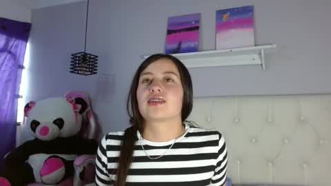 Zaida online show from October 7, 2:03 pm