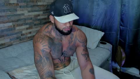 INSTAGRAM yormanfit7 online show from January 7, 3:46 am