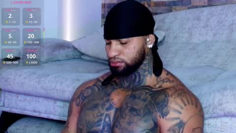 Snapshot of zain_diesel7 chatting on February 24, 12:36 pm INSTAGRAM yormanfit7 online show from February 24, 12:36 pm