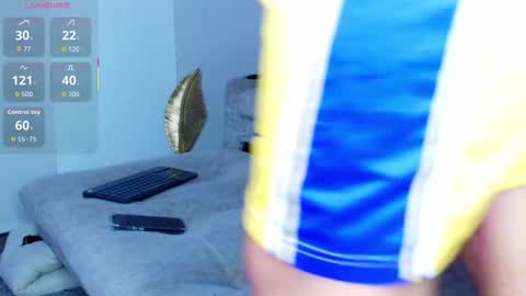 Snapshot of zain_diesel7 chatting on March 17, 8:39 am INSTAGRAM yormanfit7 online show from March 17, 8:39 am