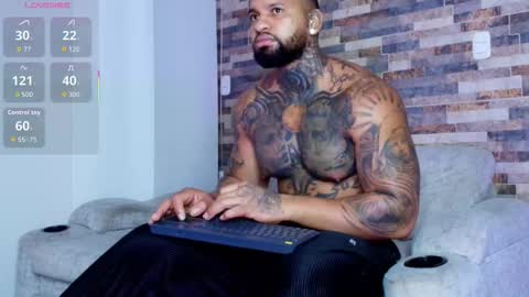 Snapshot of zain_diesel7 chatting on March 27, 9:21 am INSTAGRAM yormanfit7 online show from March 27, 9:21 am