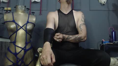 Dom Zain online show from April 5, 1:36 am