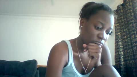 Snapshot of zainxxxx chatting on March 4, 9:37 am zainxxxx online show from March 4, 9:37 am