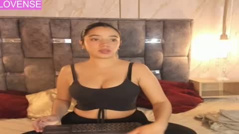 Snapshot of zaira_bonny chatting on May 7, 11:37 am Zaira Bonny online show from May 7, 11:37 am