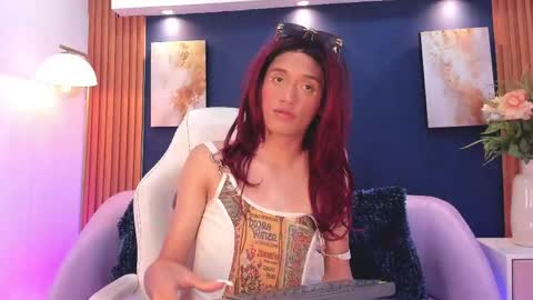 Snapshot of zaira_foox chatting on June 2, 3:19 am Zaira online show from June 2, 3:19 am