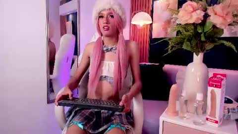 Snapshot of zaira_foox chatting on June 14, 4:14 am Zaira online show from June 14, 4:14 am