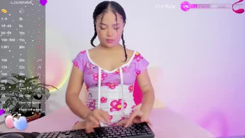 Snapshot of zaira_montero chatting on December 17, 6:02 am Zaira  online show from December 17, 6:02 am