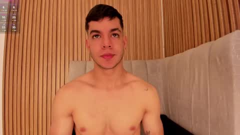 Snapshot of zamir_scott chatting on February 23, 1:42 pm zamir online show from February 23, 1:42 pm