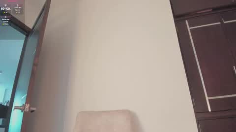 Snapshot of zamir_scott chatting on September 19, 8:20 pm zamir online show from September 19, 8:20 pm