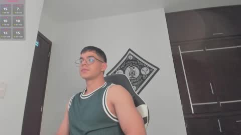 Snapshot of zamir_scott chatting on October 11, 8:40 pm zamir online show from October 11, 8:40 pm