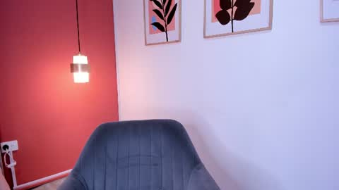 Snapshot of zamira_taylor chatting on June 27, 12:37 am zamira_taylor online show from June 27, 12:37 am