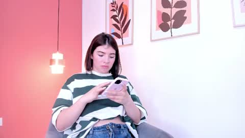 Snapshot of zamira_taylor chatting on June 29, 1:34 am zamira_taylor online show from June 29, 1:34 am
