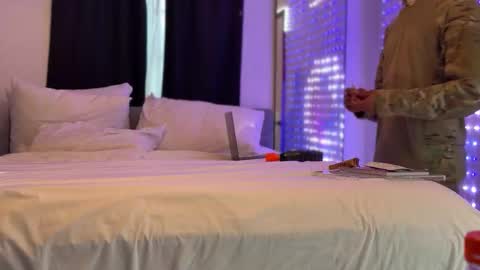 Snapshot of zamoraedii1994 chatting on December 13, 8:47 pm Edii online show from December 13, 8:47 pm