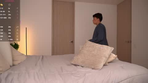 zamuel    -15  off  online show from August 6, 1:51 am