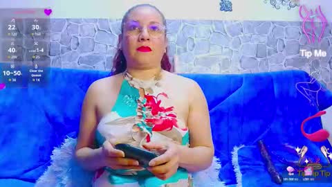 zamy_x online show from November 17, 3:34 am