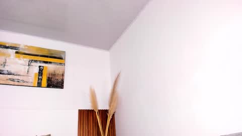 Zander online show from February 25, 3:43 pm