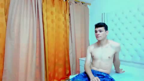 zane online show from July 29, 12:58 pm