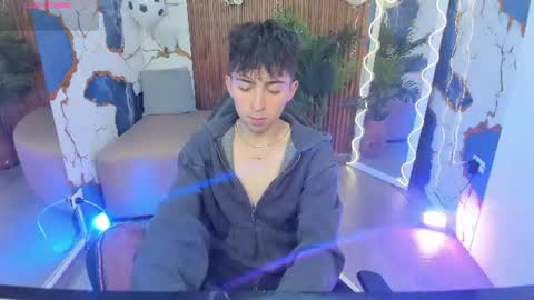  zane  online show from July 1, 7:13 pm