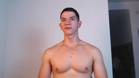 Snapshot of zanedawson_ chatting on June 2, 10:45 pm Zane Dawson online show from June 2, 10:45 pm