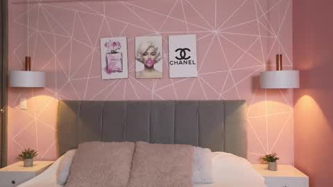 Zara Sweet  online show from October 8, 1:31 pm