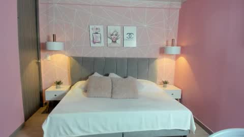 Zara Sweet  online show from October 22, 1:44 pm