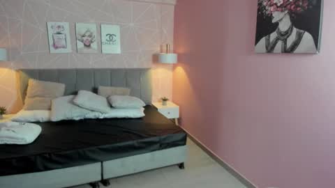 Zara Sweet  online show from December 16, 1:27 pm