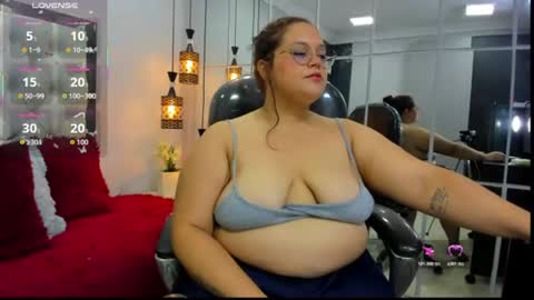 zara_moon1 online show from August 5, 12:57 am