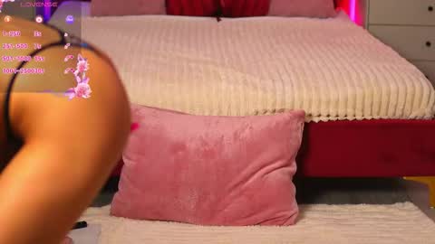 Snapshot of zara_night chatting on March 13, 11:11 pm Zara online show from March 13, 11:11 pm