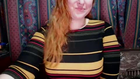 Kate. if im not here im here foxy red333 online show from January 22, 2:35 pm