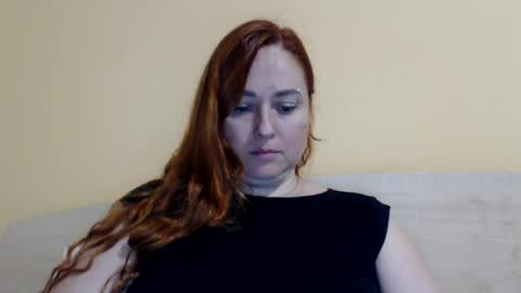 Kate. if im not here im here foxy red333 online show from July 31, 10:14 am