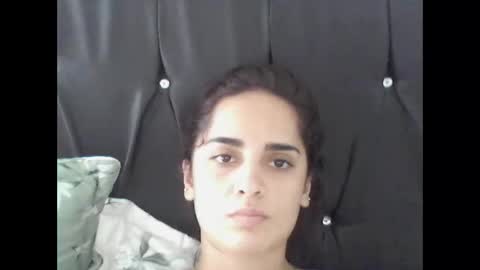 zaraa_lopez online show from November 17, 1:39 pm