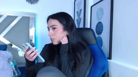 zaradames_ online show from January 11, 4:27 am