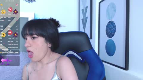 zaradames_ online show from February 5, 11:34 am