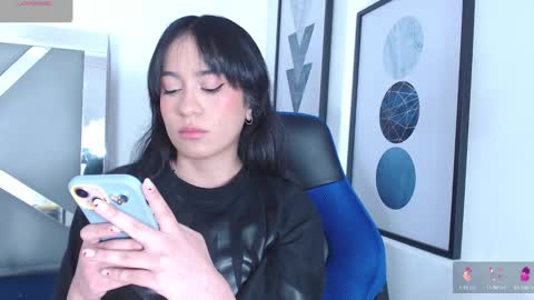 zaradames_ online show from February 19, 3:50 am