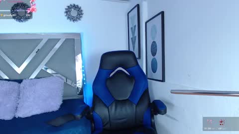 zaradames_ online show from March 3, 11:00 am