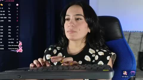 zaradames_ online show from June 5, 1:34 am