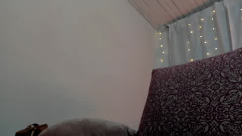 Snapshot of zaradulce chatting on January 24, 11:59 am Zara . online show from January 24, 11:59 am