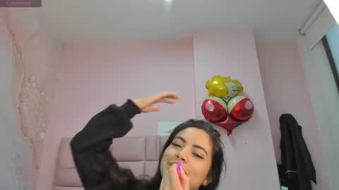 Zarah  online show from September 17, 10:00 pm