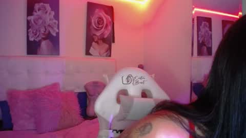 Zarah online show from June 13, 1:31 pm