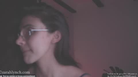 Snapshot of zarahlynch chatting on February 27, 1:59 am Miss Lynch Next show 2911 online show from February 27, 1:59 am