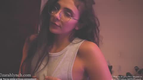 Snapshot of zarahlynch chatting on March 1, 12:39 am Miss Lynch Next show 2911 online show from March 1, 12:39 am